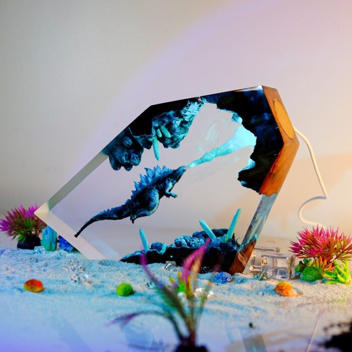 Godzilla table lamp - picture 6