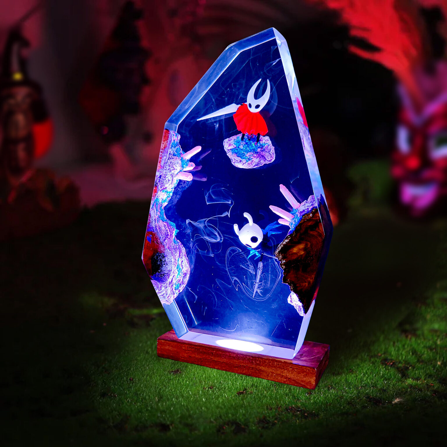 Knight and Hornet Hollow Knight Epoxy Lamp