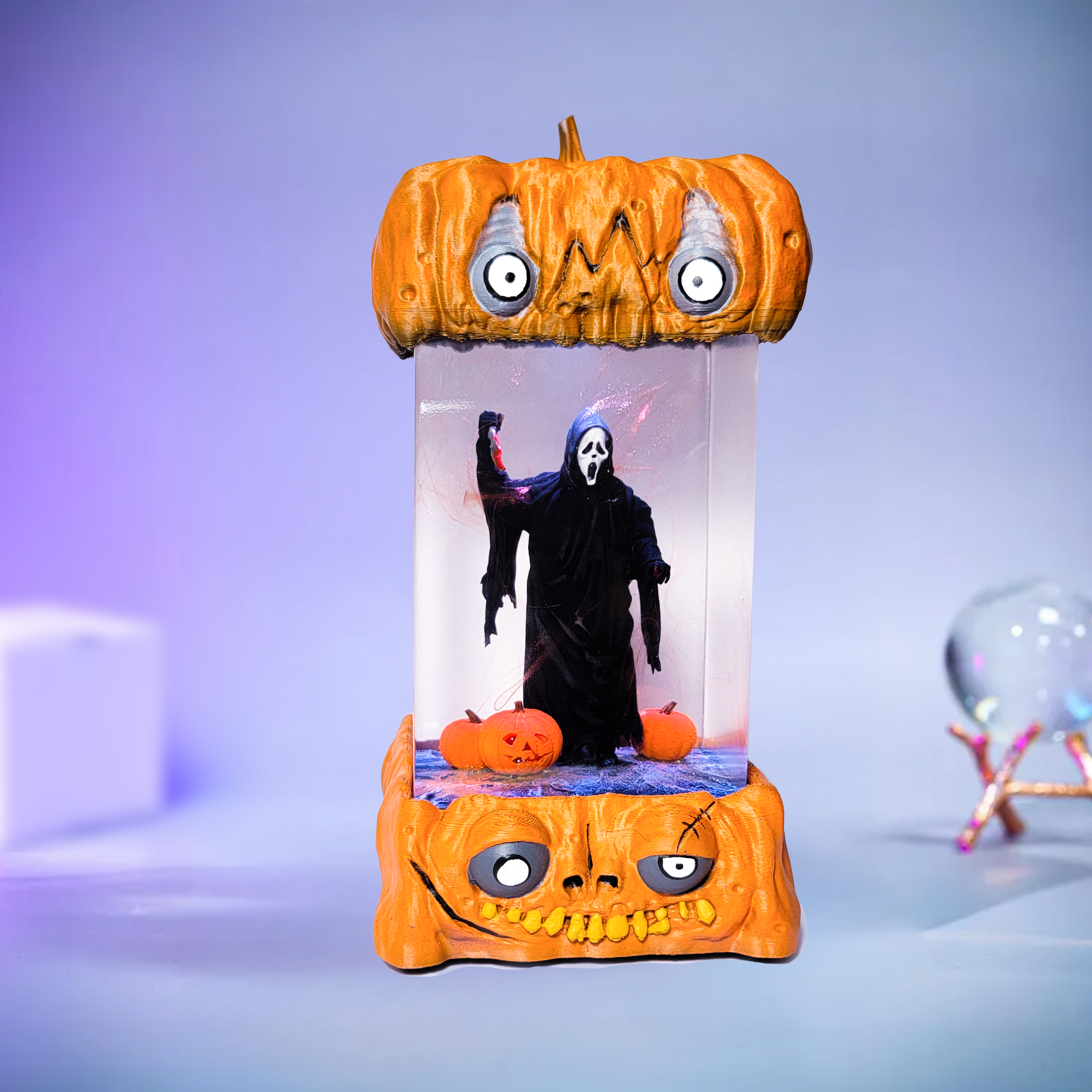 Halloween Grim Reater white chinh