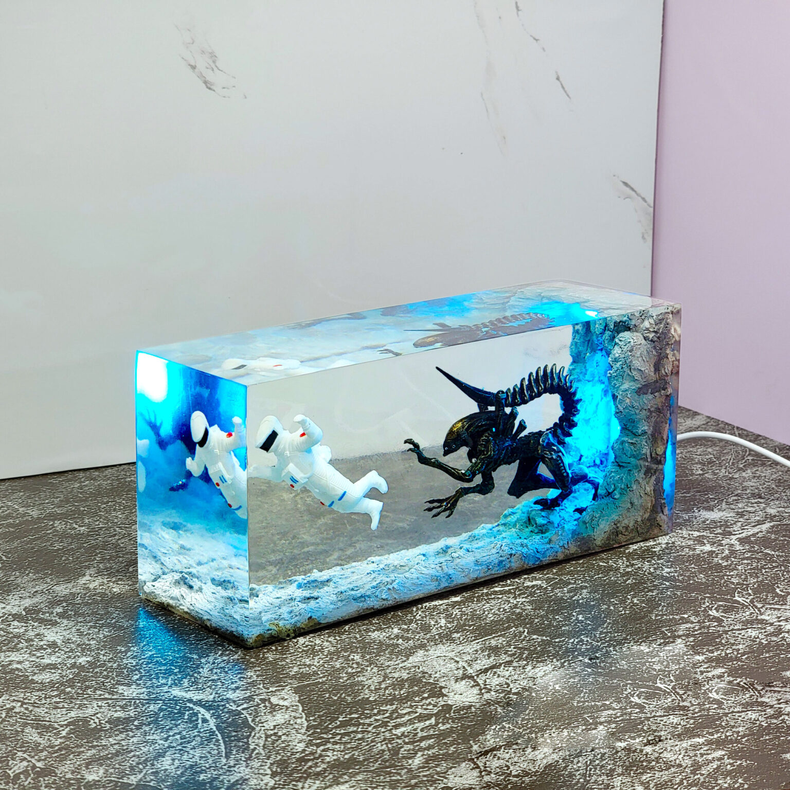 Highly detailed Xenomorph Night Terror figure standing menacingly, perfect for Alien movie fans and collectors.