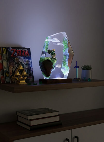 Handmade Link on the Cliff polygon resin art statue, capturing the iconic Legend of Zelda hero in a unique geometric style.